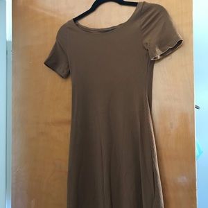 Reformation fall short sleeve bodycon dress